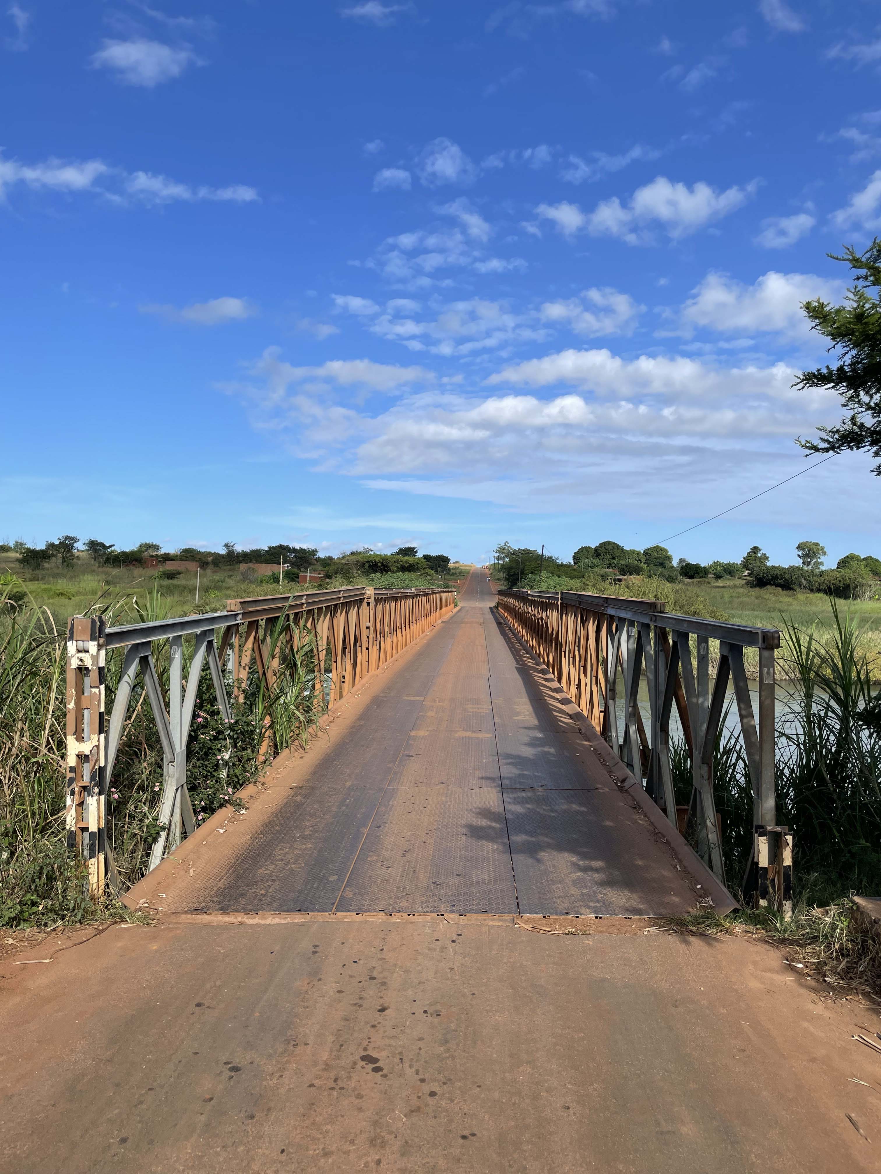 ESDD Projecto da Estrada Mavinga-Rivungo